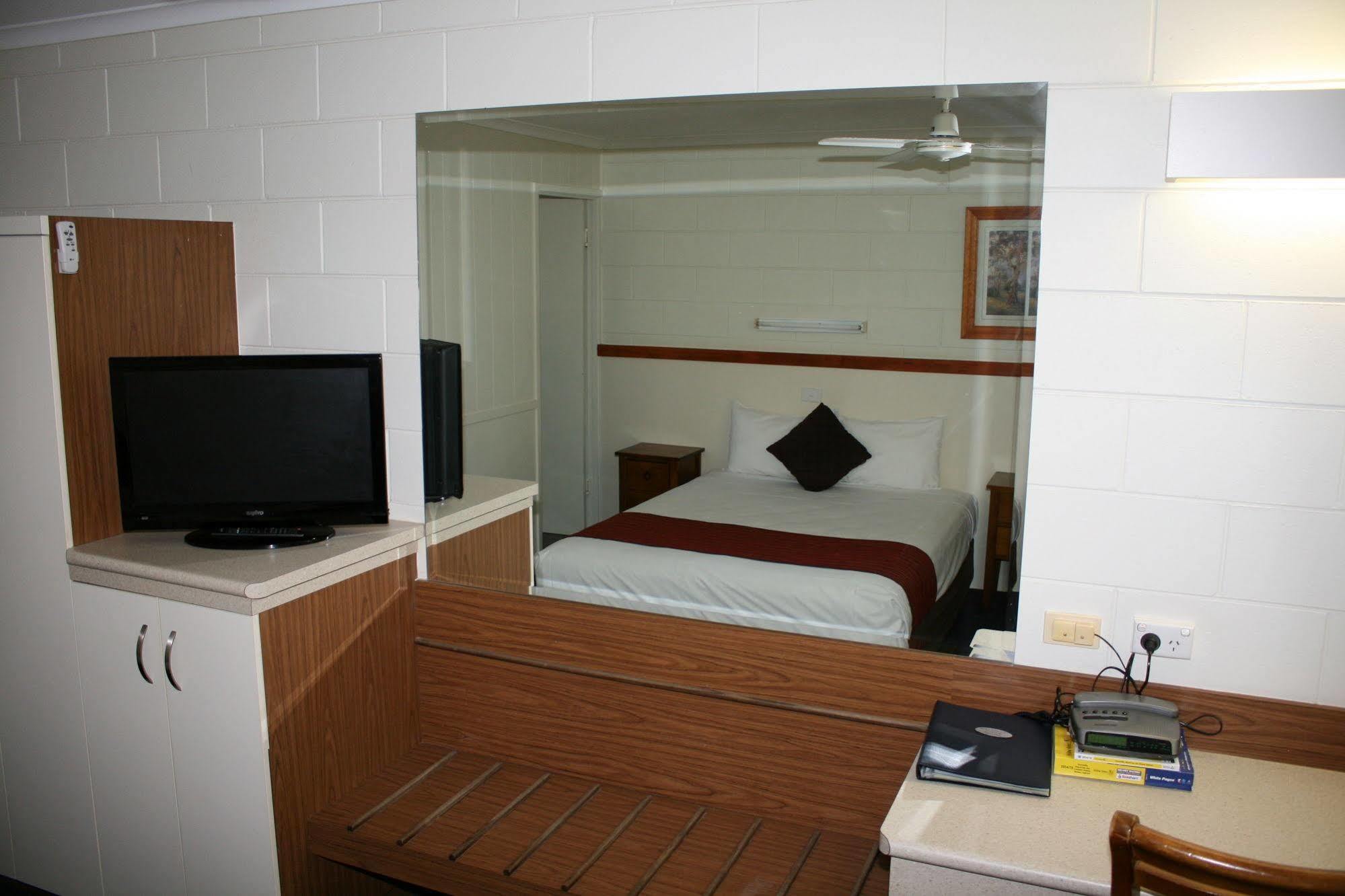 Billabong Lodge Motel Townsville Zewnętrze zdjęcie